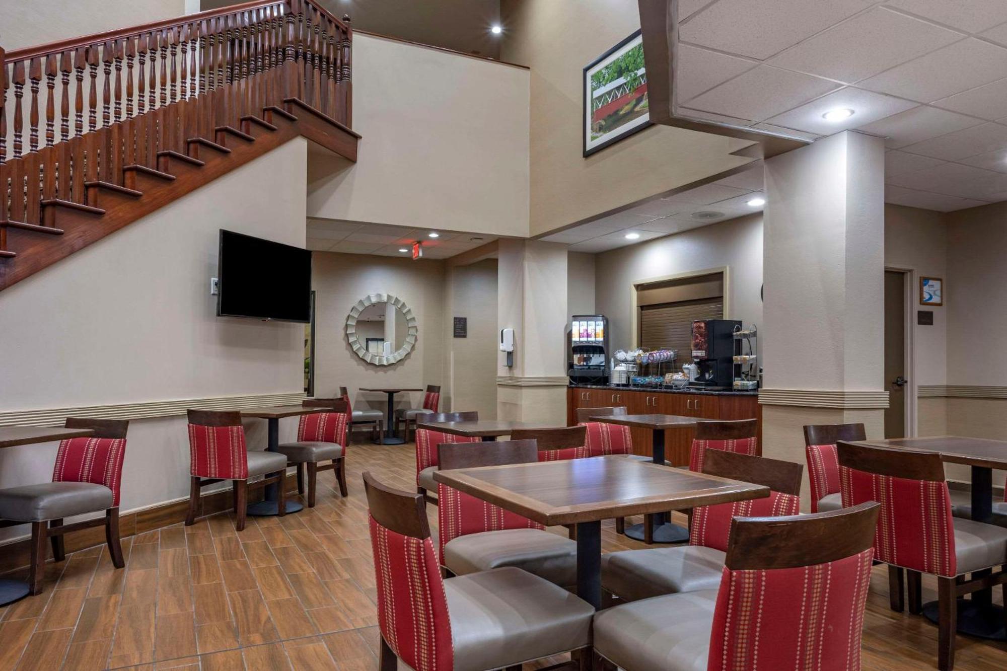 Comfort Suites near Penn State - State College Luaran gambar